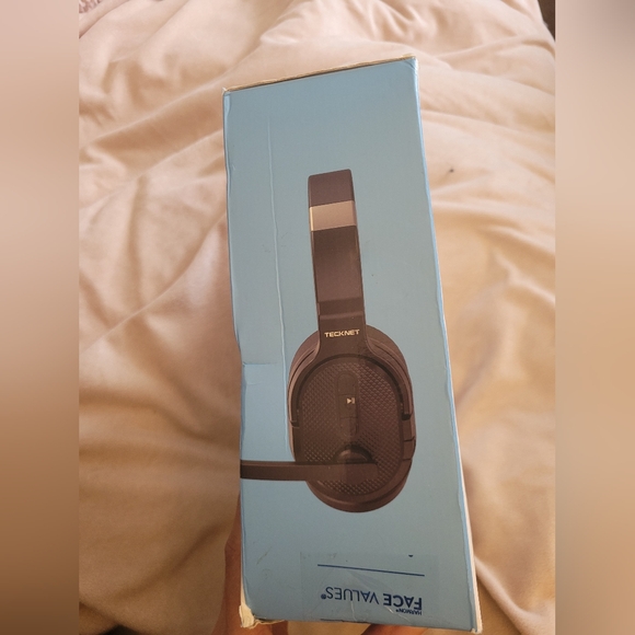 TeckNet Wireless Headset - Picture 2 of 5